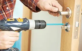 City Locksmith Services Savannah, GA 912-385-1554 City Locksmith Services Savannah, GA 912-385-1554 - 10-Commercial-Lockouts